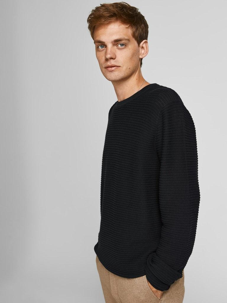 Pullover & Strickjacken